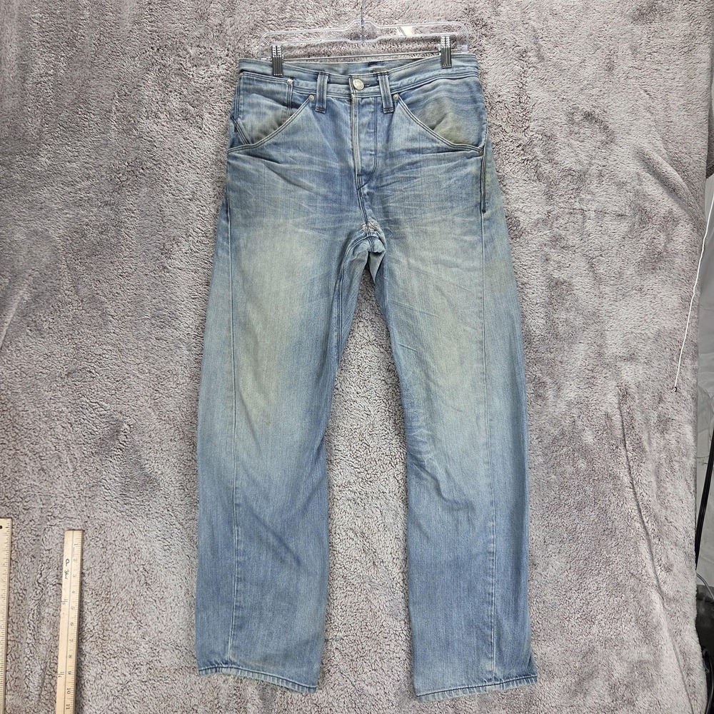 VTG Levis Engineered Jeans Mens Blue Twisted Light Wash Button Fly Fits 30x30